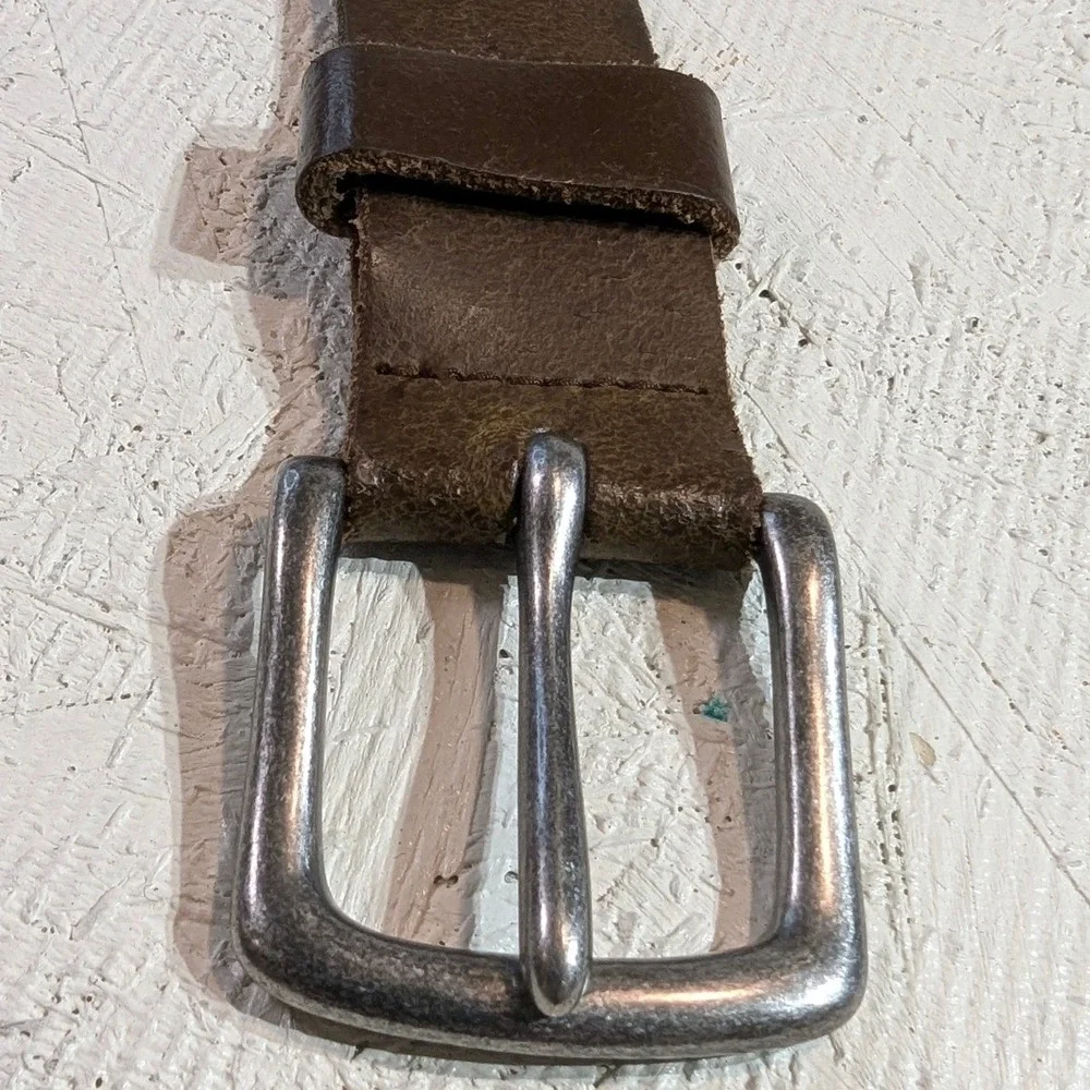 Banana Republic Mens Size 40 Brown Leather Belt Silver Buckle‎ Italian Cow USA